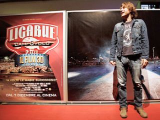 Melzo_Luciano_Ligabue_film_Campovolo