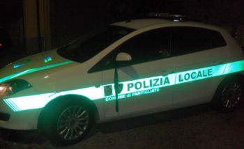 Pantigliate_auto_vigili_a_lutto