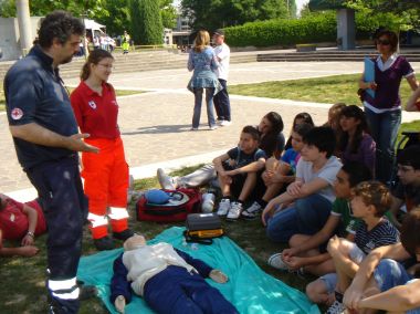 Pantigliate_protezione_civile_alle_medie_bassa