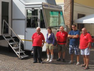 Rodano_autoemoteca_Avis_Lucino_settembre_2012